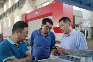 浙江交通投資集團考察團蒞臨高遠考察全過程養護總承包模式